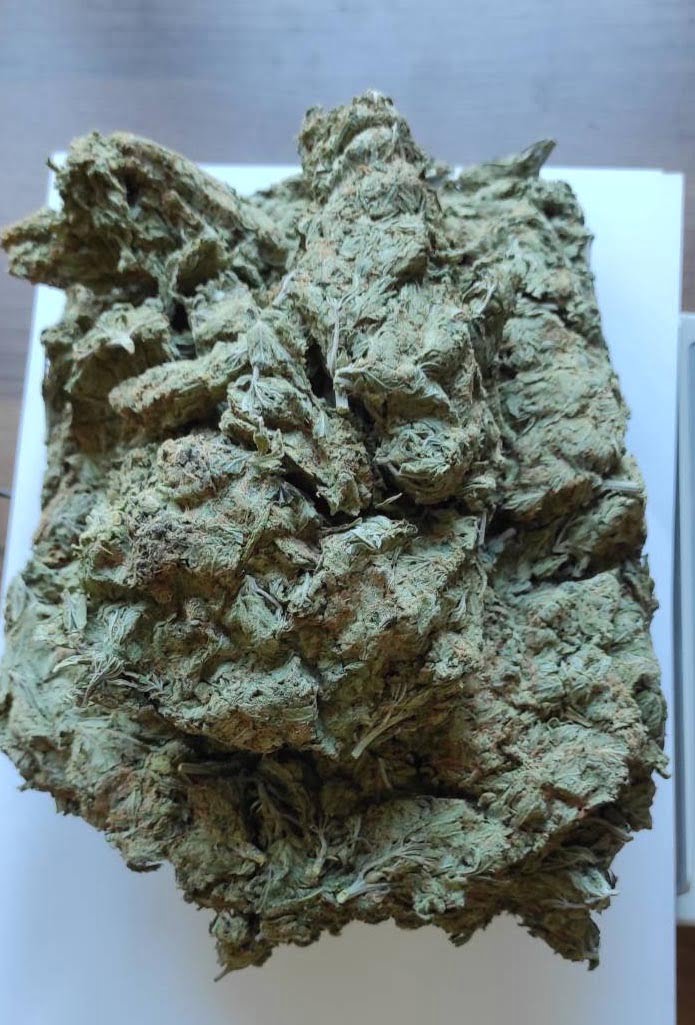 ponad 3 kg marihuany