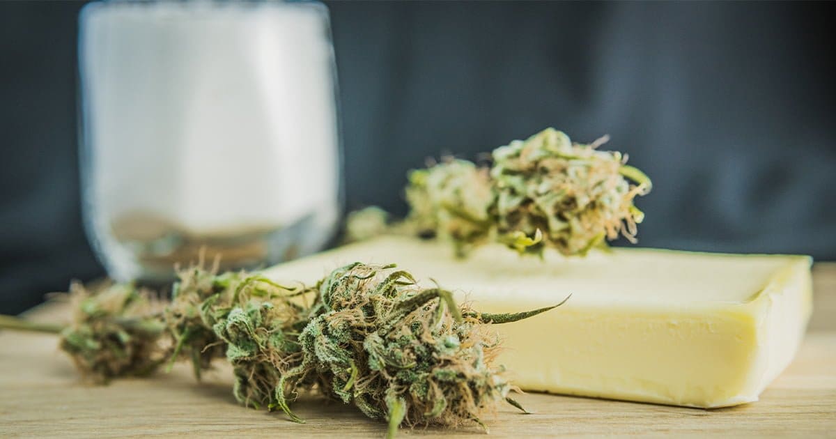 Konopie, czyli Cannabis sativa, są rośliną, która posiada wiele zastosowań, zarówno w przemyśle, jak i w medycynie czy kulinariach. Masło konopne jest jednym z tych produktów.